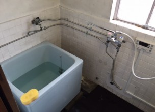 バランス釜からガス給湯器へのリフォーム【厚木市緑ヶ丘】