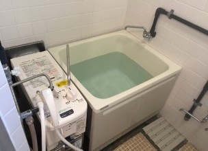 風呂釜＆浴槽の新規取り付け工事【昭島市上川原町の宿舎】