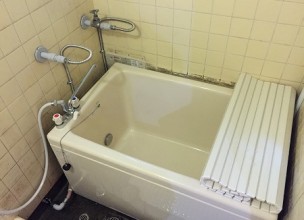 バランス釜から壁貫通型給湯器への交換工事【神奈川県厚木市】