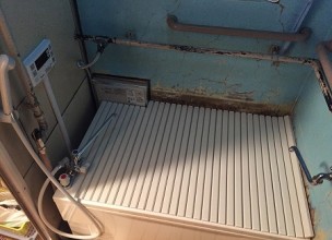 バランス釜からホールインワン給湯器への交換【都営住宅 in 江東区東砂】その1