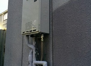 【パロマ PH-16KWG交換】ガス給湯器のお取替え工事【工場 in 神奈川県綾瀬市】