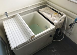 【バランス釜RBF-A80SN】ガス風呂釜の新規取り付け工事【県営住宅 in 小田原市】