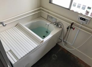 【団地ご入居時】ホールインワン風呂釜の新規取り付け工事【県営住宅 in 小田原市】