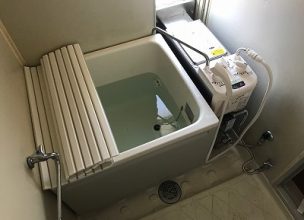 【団地ご入居時】浴槽＆風呂釜の新規取り付け工事【市営住宅 in 小田原市酒匂】