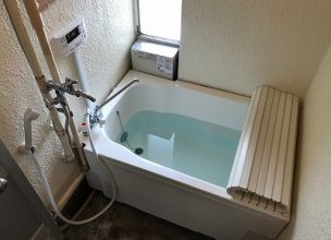 【団地のお風呂設置】リモコン式風呂釜の新規取り付け工事【県営住宅 in 秦野市】