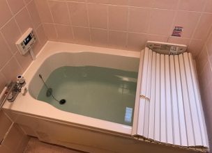 【壁貫通型給湯器交換】ホールインワン風呂釜のお取替え工事【川崎市宮前区けやき平】