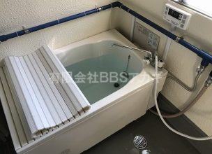 【公営住宅ご入居時】壁貫通型給湯器＆幅110cmの広い浴槽の新規設置工事【県営住宅 in 藤沢市】
