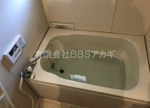 【ホールインワン交換工事】団地用壁貫通型給湯器のお取り替え工事【横浜市磯子区】