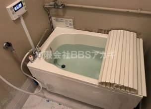 【低い浴槽への交換】広い浴槽へのリフォーム工事【市営住宅 in 川崎市】