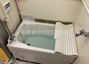 【団地の浴槽リフォーム】バランス釜からホールインワンへの交換工事【都営住宅 in 東京都江東区】