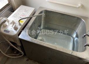 故障してしまったバランス釜を交換する工事【県公社 in 神奈川県横浜市栄区】