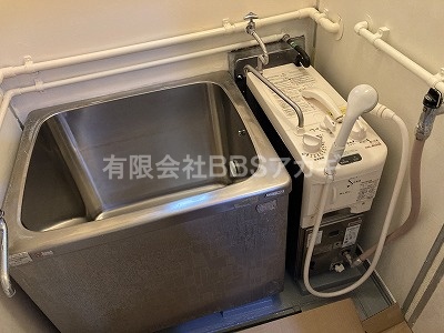 バランス釜からホールインワン給湯器への交換工事を行いました。【都営住宅 in 西東京市】
