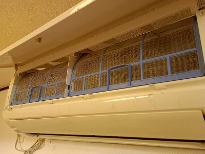 エアコンの効きを良くして電気代を節約する簡単な方法