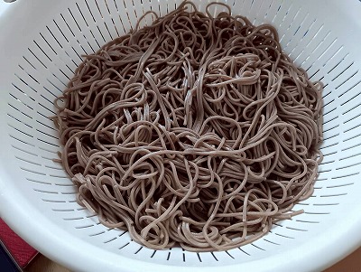 そば、茹で上がりました